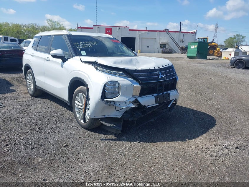 2024 MITSUBISHI OUTLANDER LE/SE/SEL