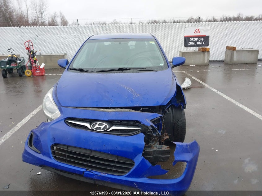 2013 Hyundai Accent Gls/Gs VIN: KMHCT4AE9DU301432 Lot: 12576399