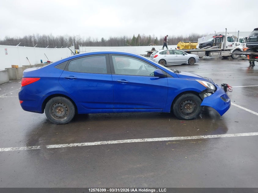 2013 Hyundai Accent Gls/Gs VIN: KMHCT4AE9DU301432 Lot: 12576399