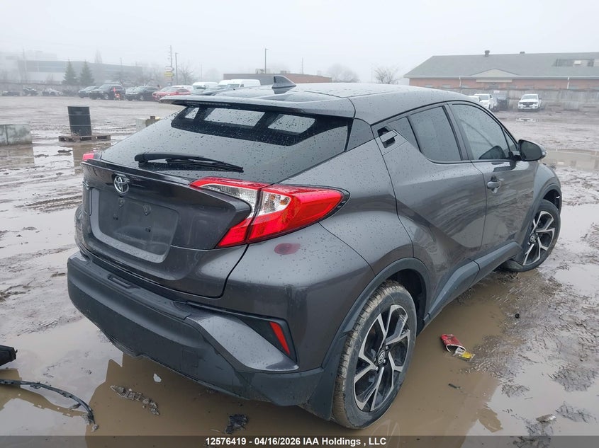 Vin: jtnkhmbx9l1086793, lot: 2971245, toyota c-hr xle premium 20204