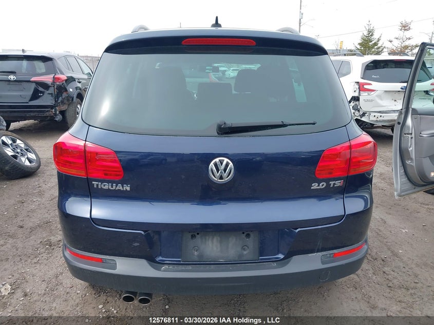 2017 Volkswagen Tiguan Trendline VIN: WVGHV7AX1HW505672 Lot: 12576811