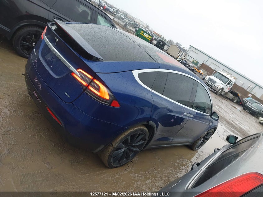 2016 Tesla Model X 60D/70D/75D/90D/P100D VIN: 5YJXCBE25GF016055 Lot: 12577121