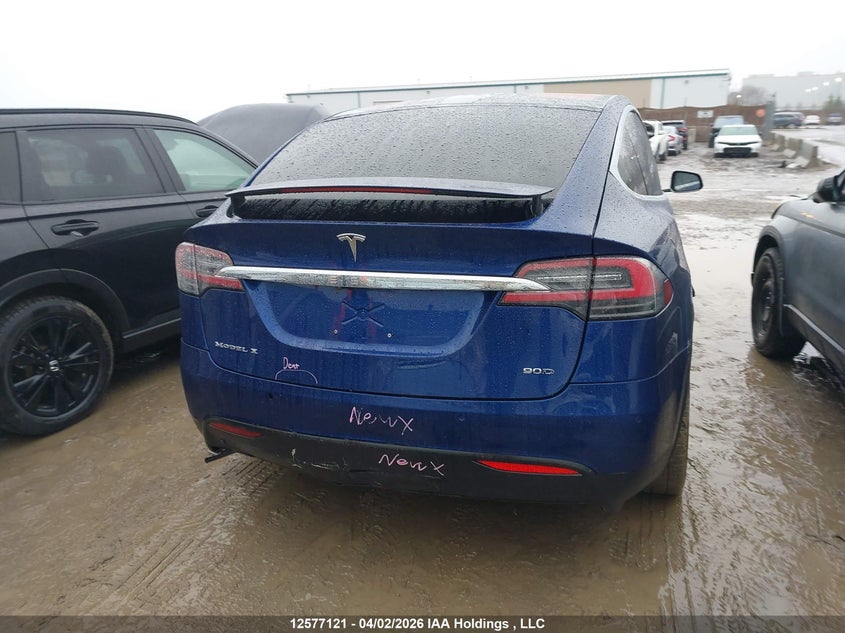 2016 Tesla Model X 60D/70D/75D/90D/P100D VIN: 5YJXCBE25GF016055 Lot: 12577121