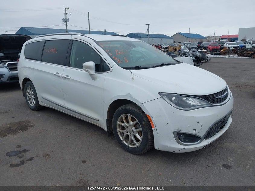 2020 CHRYSLER PACIFICA TOURING-L