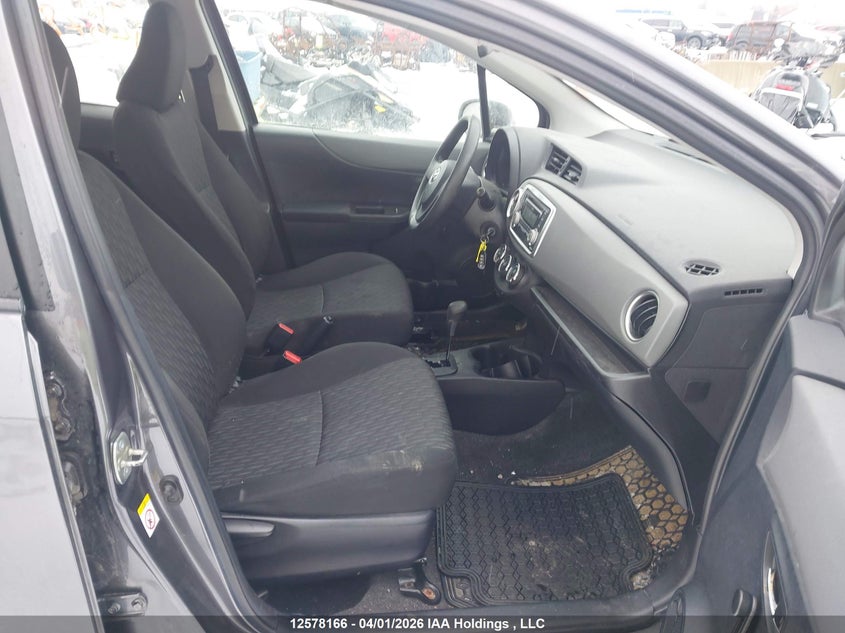 2014 Toyota Yaris Le