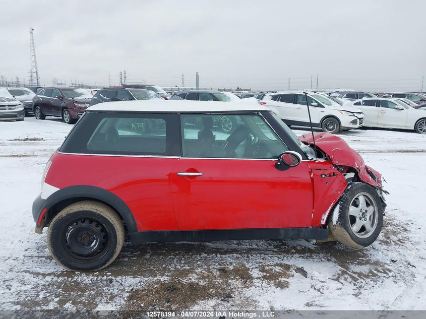 2005 Mini Cooper Classic VIN: WMWRC33505TK61509 Lot: 12578194