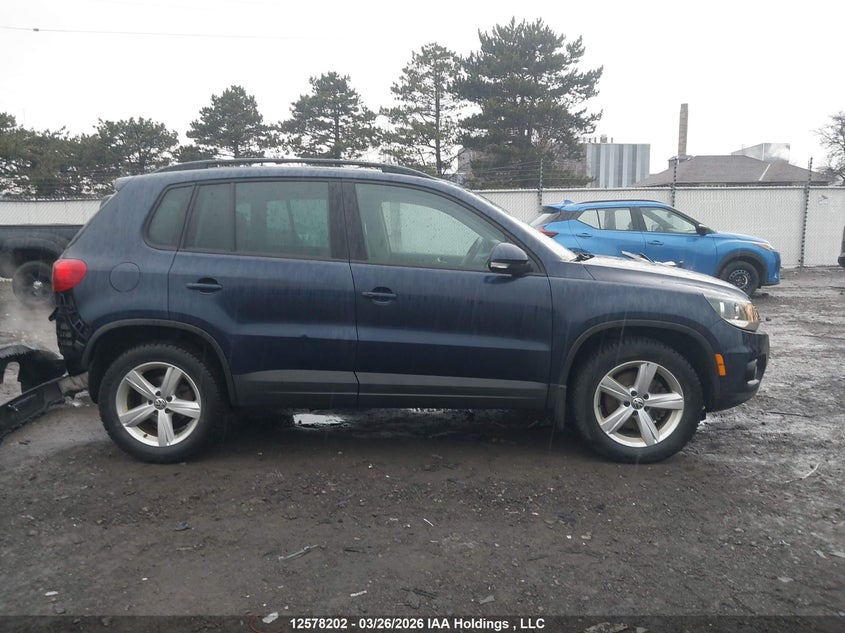 2016 Volkswagen Tiguan Comfort/High/R-Line/Sp Ed VIN: WVGJV7AX3GW010650 Lot: 12578202