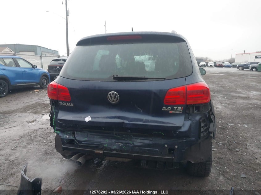 2016 Volkswagen Tiguan Comfort/High/R-Line/Sp Ed VIN: WVGJV7AX3GW010650 Lot: 12578202