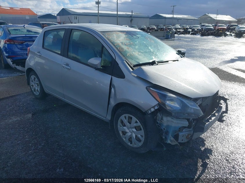 2018 TOYOTA YARIS LE