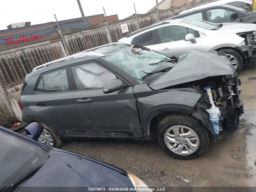 2025 Hyundai Venue Sel/Limited VIN: KMHRC8A37SU353087 Lot: 12578672