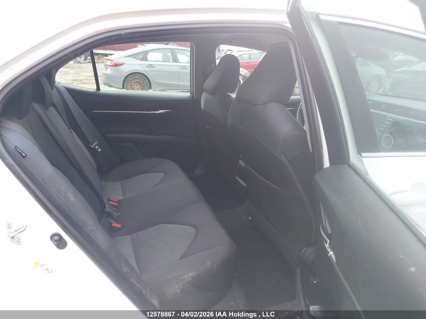 2018 Toyota Camry Le VIN: 4T1B11HK9JU029844 Lot: 12578867