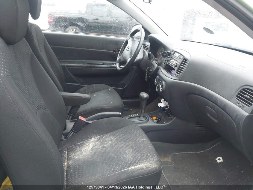 2009 Hyundai Accent Se