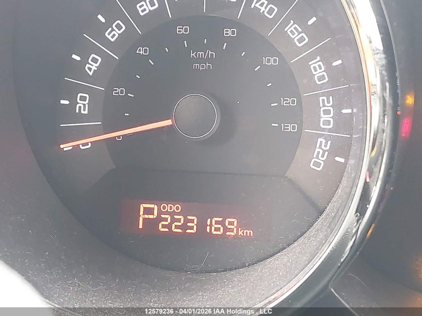 2011 Kia Soul 2.0L 2U/2.0L 4U/2.0L 4U Burner/2.0L 4U Luxury/2.0L 4U Retro/2.0L 4U Sx VIN: KNDJT2A23B7713296 Lot: 12579236