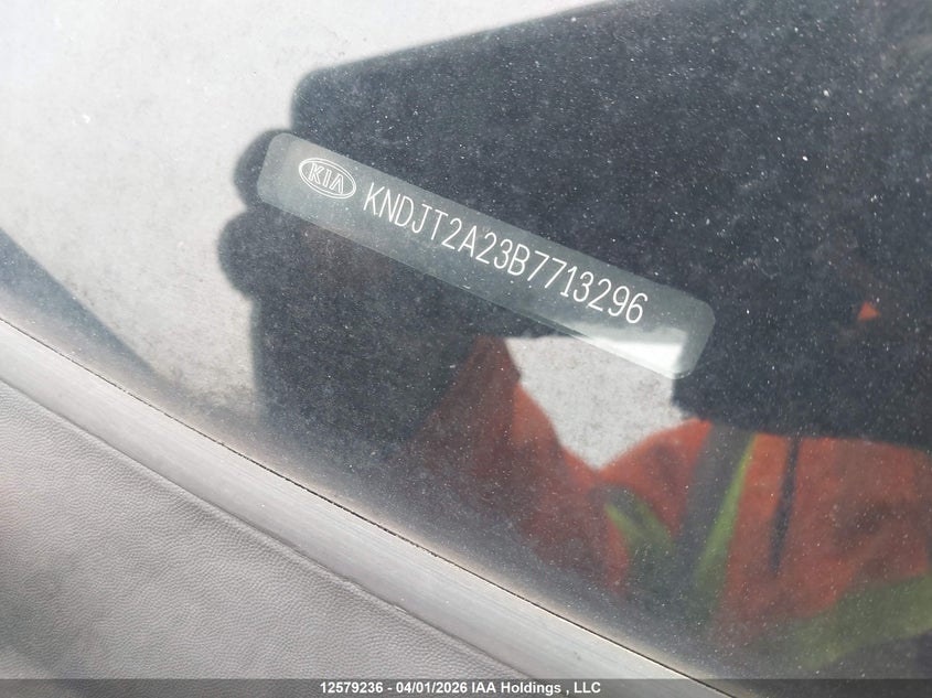 2011 Kia Soul 2.0L 2U/2.0L 4U/2.0L 4U Burner/2.0L 4U Luxury/2.0L 4U Retro/2.0L 4U Sx VIN: KNDJT2A23B7713296 Lot: 12579236