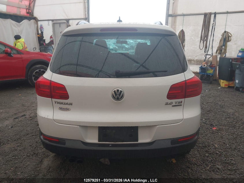 2015 Volkswagen Tiguan Comfortline/Highline/Special Edition/Trendline VIN: WVGJV7AX2FW534242 Lot: 12579251