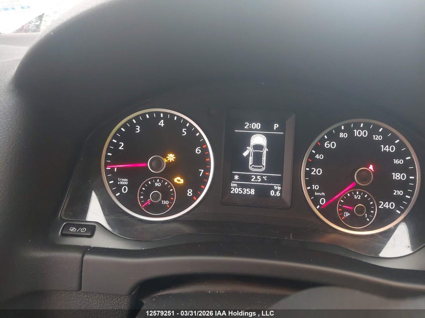 2015 Volkswagen Tiguan Comfortline/Highline/Special Edition/Trendline VIN: WVGJV7AX2FW534242 Lot: 12579251