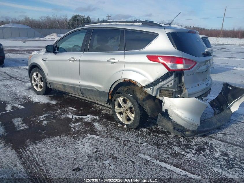 Vin: 1fmcu9g99eue43088, lot: 2974476, ford escape se 20143