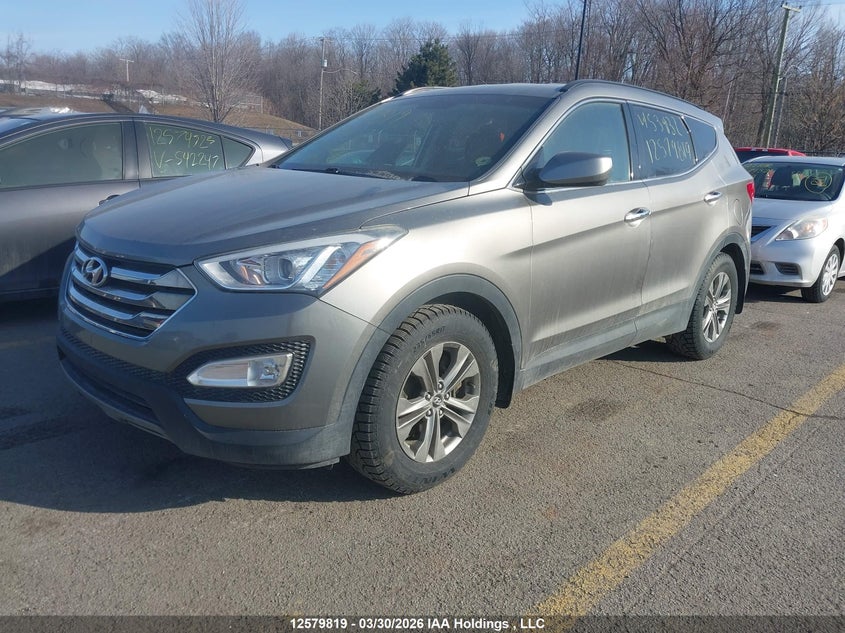 2014 Hyundai Santa Fe, Правый бок, IAAI, VIN 5XYZU3LB8EG153432 — фото 2