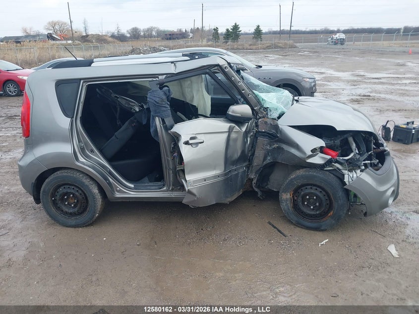 2013 Kia Soul +/!/Sport VIN: KNDJT2A68D7500088 Lot: 12580162