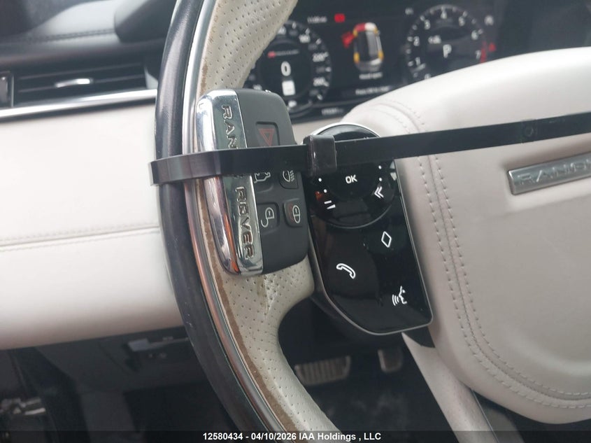 2018 Land Rover Range Rover Velar P380 First Edition/P380 Hse R-Dynamic VIN: SALYM2RV5JA738575 Lot: 12580434