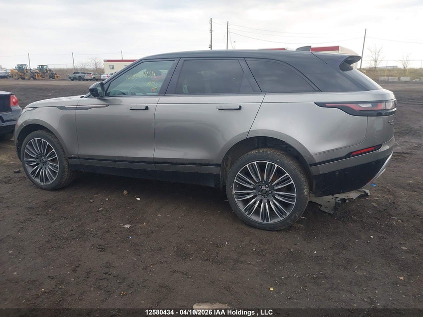 2018 Land Rover Range Rover Velar P380 First Edition/P380 Hse R-Dynamic VIN: SALYM2RV5JA738575 Lot: 12580434