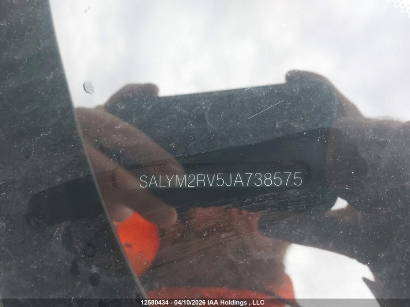 2018 Land Rover Range Rover Velar P380 First Edition/P380 Hse R-Dynamic VIN: SALYM2RV5JA738575 Lot: 12580434