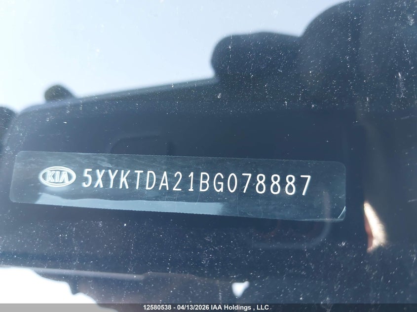 2011 Kia Sorento Lx V6 VIN: 5XYKTDA21BG078887 Lot: 12580538