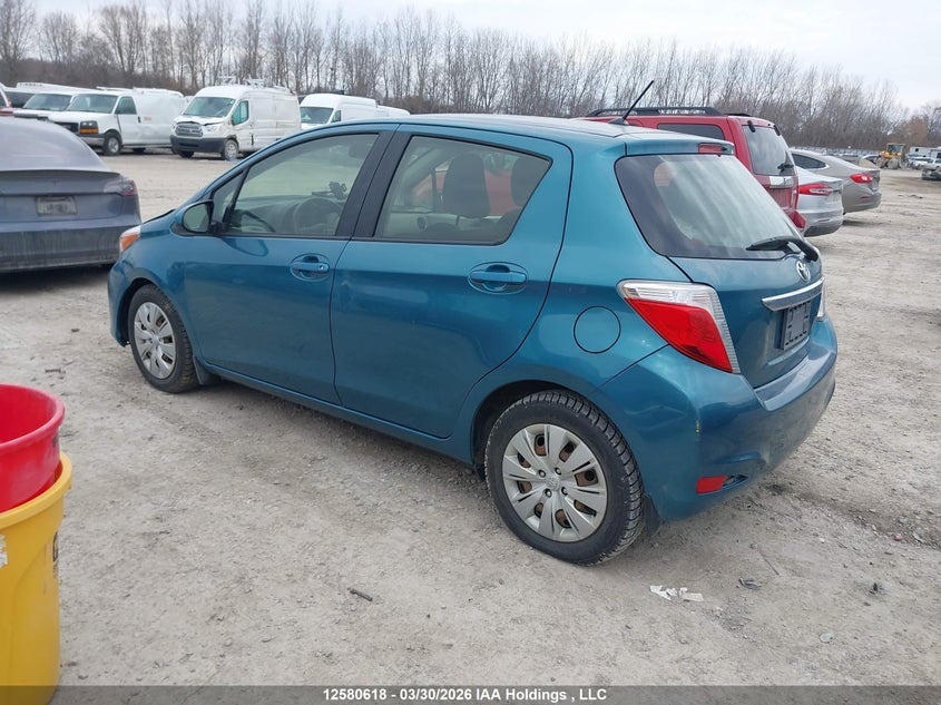 Vin: jtdktud31cd531670, lot: 2975898, toyota yaris 20123