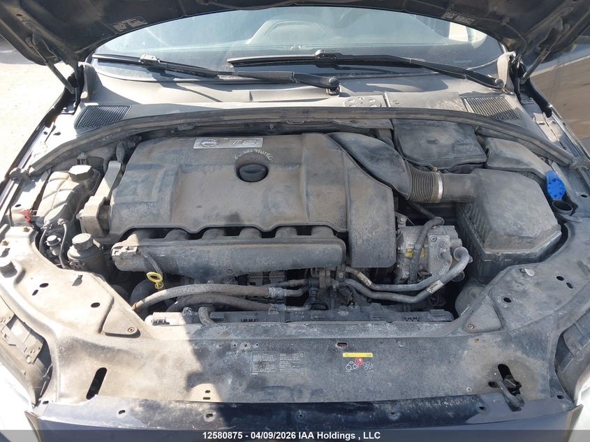 2012 Volvo Xc70 T6/T6 Platinum/T6 Premier Plus VIN: YV4902BZ9C1139229 Lot: 12580875