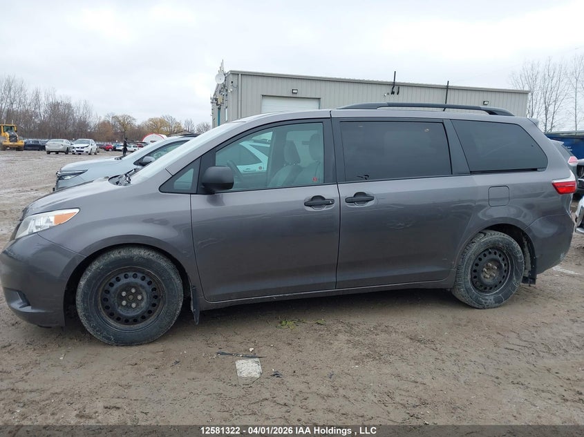 2015 Toyota Sienna VIN: 5TDZK3DC3FS620113 Lot: 12581322