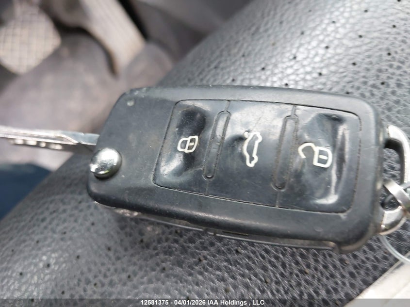 2011 Volkswagen Tiguan 2.0 Tsi Comfortline/2.0 Tsi Highline/2.0 Tsi Trendline VIN: WVGBV7AX1BW531086 Lot: 12581375