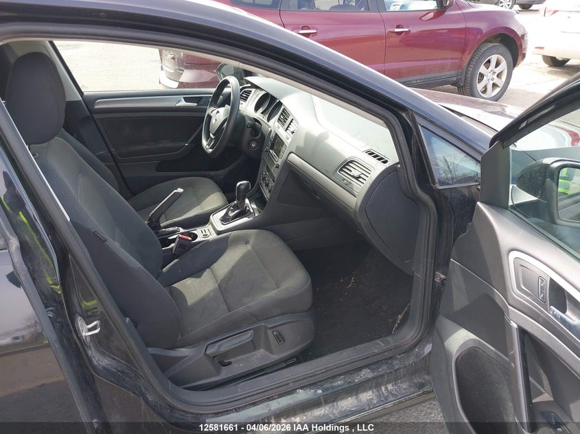 2017 Volkswagen Golf S/Wolfsburg/Se/Sel