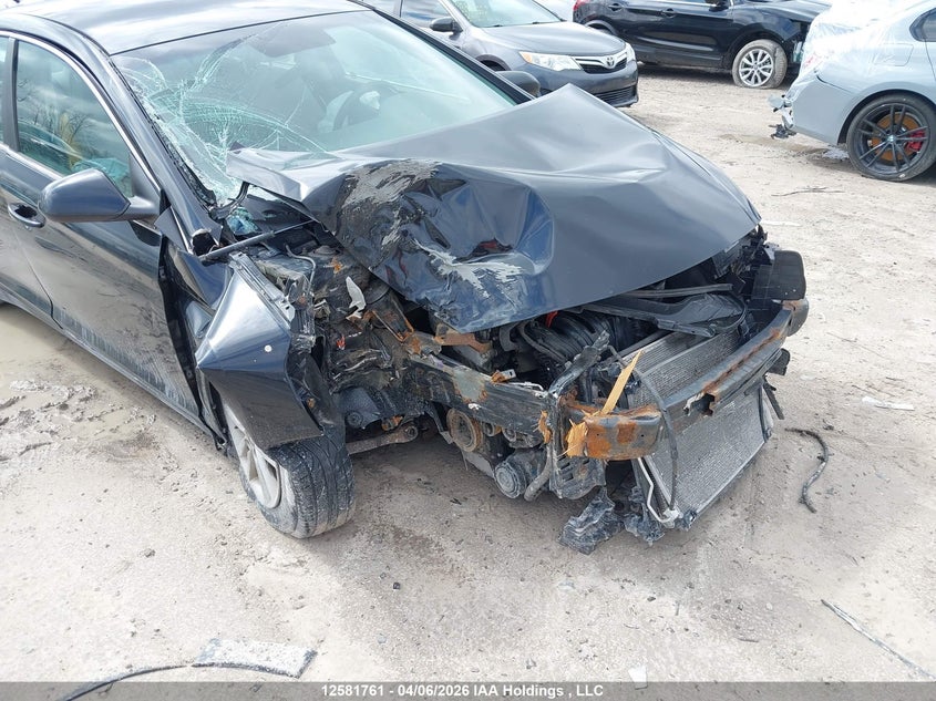 2015 Hyundai Sonata VIN: 5NPE24AF4FH110586 Lot: 12581761