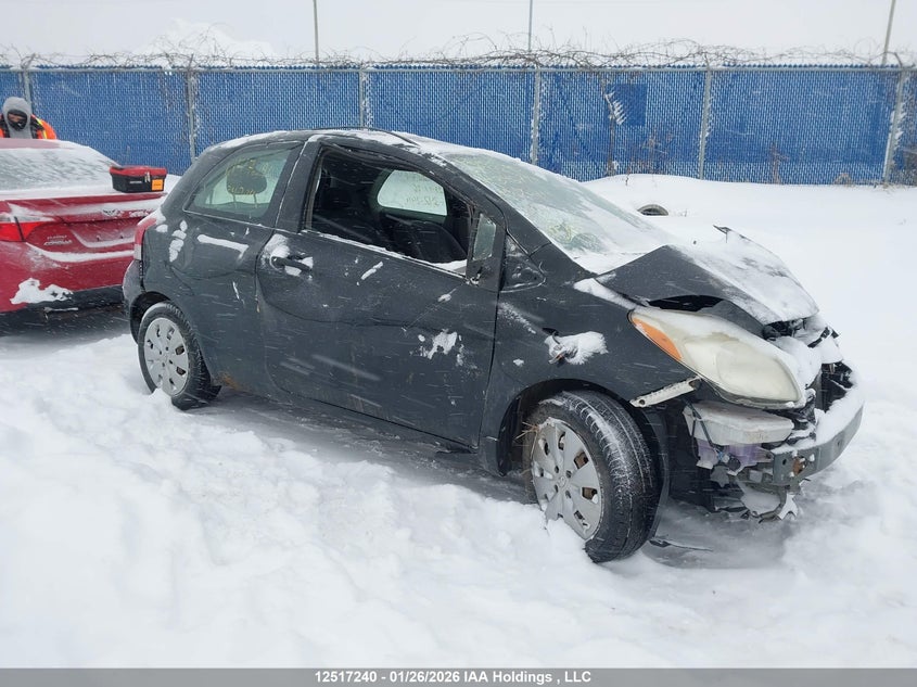 2011 TOYOTA YARIS CE