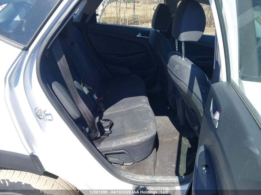 2019 Hyundai Tucson Se VIN: KM8J2CA43KU055227 Lot: 12581898