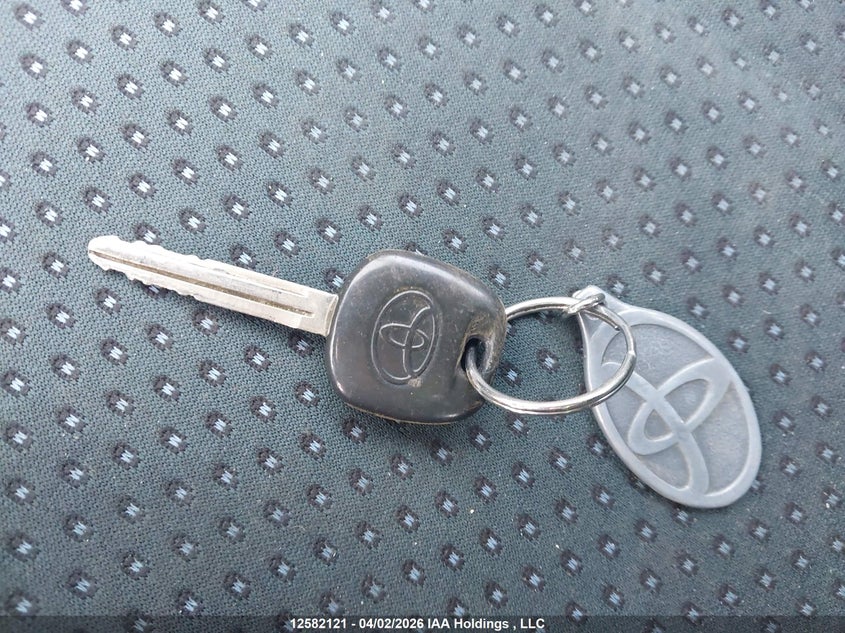 2008 Toyota Yaris VIN: JTDKT923685139771 Lot: 12582121