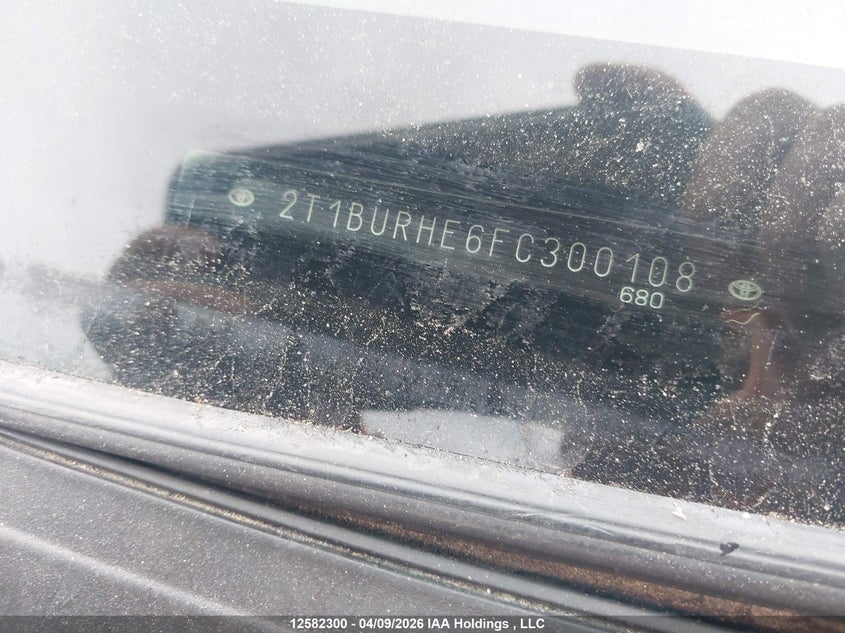 2015 Toyota Corolla VIN: 2T1BURHE6FC300108 Lot: 12582300