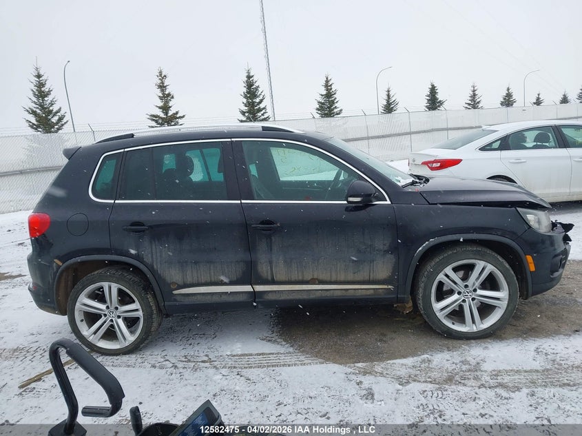 2015 Volkswagen Tiguan Comfortline/Highline/Special Edition/Trendline VIN: WVGJV7AX9FW559333 Lot: 12582475