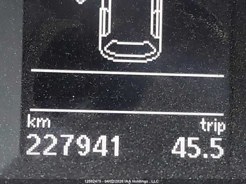 2015 Volkswagen Tiguan Comfortline/Highline/Special Edition/Trendline VIN: WVGJV7AX9FW559333 Lot: 12582475