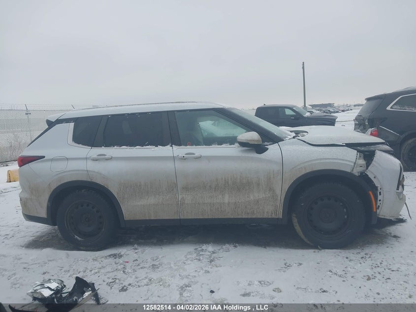 2022 Mitsubishi Outlander Se/Black Edition VIN: JA4J4UA85NZ606721 Lot: 12582514