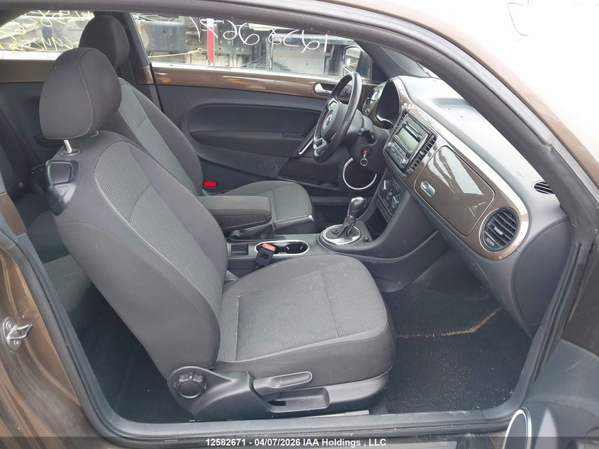 2014 Volkswagen Beetle