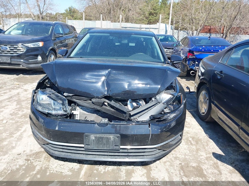 2018 Volkswagen Golf 1.8 Tsi Comfortline/1.8 Tsi Highline/1.8 Tsi Trendline VIN: 3VWB17AU6JM284696 Lot: 12583096