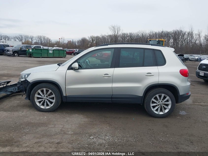 2014 Volkswagen Tiguan Comfortline/Highline/Trendline VIN: WVGJV3AX8EW517663 Lot: 12583272