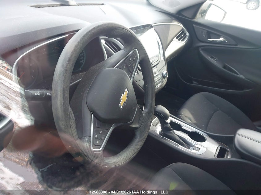 1G1ZD5ST6NF180212 Chevrolet MALIBU LT