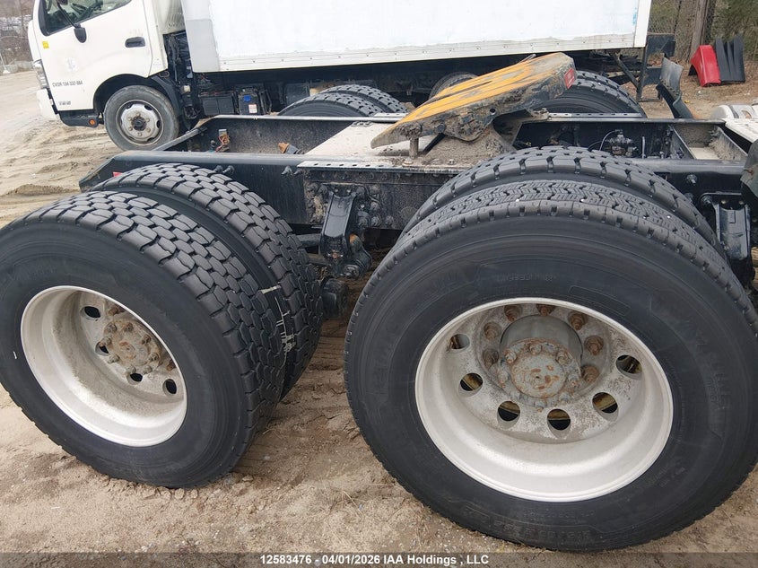 2018 Volvo Vnm VIN: 4V4MC9EHXJN885893 Lot: 12583476