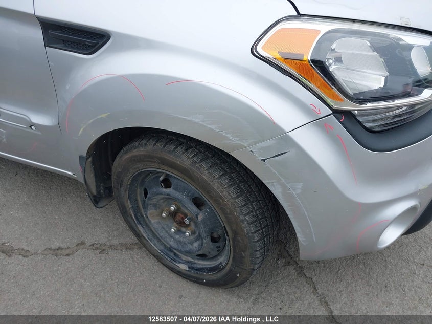 2012 Kia Soul +/!/Sport VIN: KNDJT2A6XC7412772 Lot: 12583507