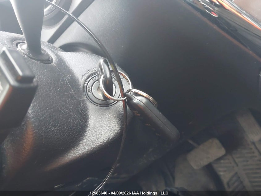 2007 Toyota Matrix Xr VIN: 2T1KR32E97C674303 Lot: 12583640