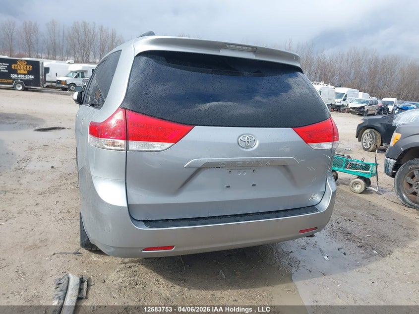 2011 Toyota Sienna Le VIN: 5TDJK3DC8BS029623 Lot: 12583753