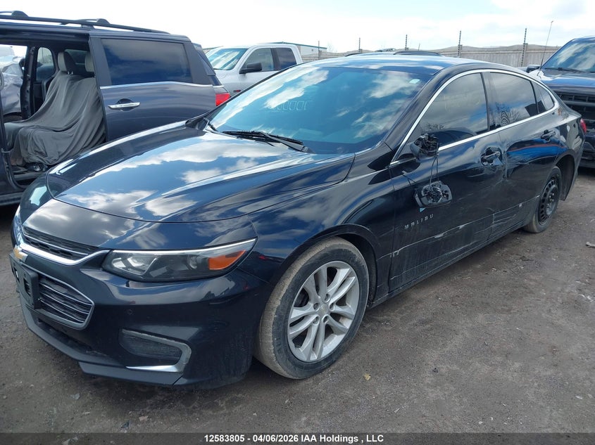 Vin: 1g1ze5st3hf151753, lot: 2979536, chevrolet malibu lt 20172