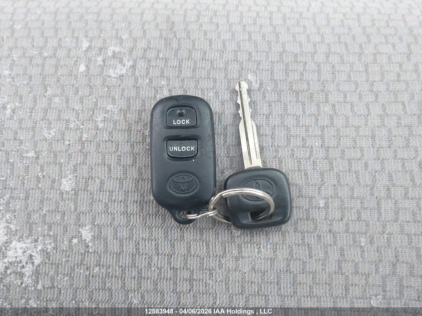 2004 Toyota Corolla Le VIN: 2T1BR32E34C167098 Lot: 12583948